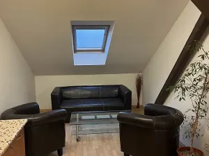 Pronájem kanceláře, Plzeň, Houškova, 136 m2