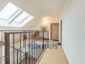 Prodej bytu 3+kk, Žebrák, Sídliště, 62 m2