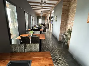 Prodej restaurace, Pasohlávky, 272 m2