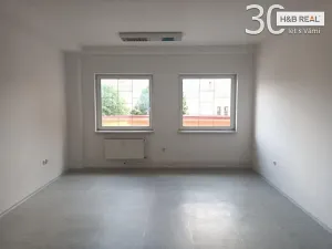 Pronájem kanceláře, Vsetín, Na Příkopě, 32 m2