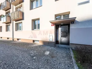 Prodej bytu 3+1, Praha - Strašnice, Na hroudě, 74 m2