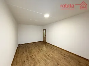 Pronájem bytu 2+1, Chomutov, Růžová, 60 m2