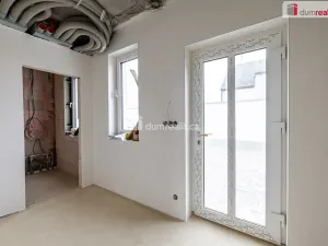 Prodej rodinného domu, Lužná, Jižní, 165 m2