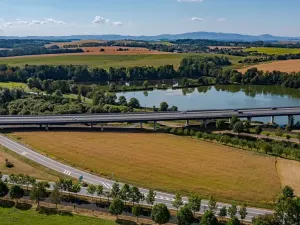 Prodej komerčního pozemku, Bělotín, 9952 m2