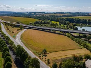 Prodej komerčního pozemku, Bělotín, 9952 m2