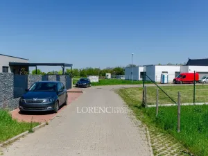 Prodej pozemku, Praha - Kbely, Ponikelská, 707 m2