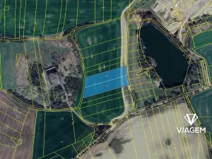 Prodej podílu pole, Chářovice, 1682 m2