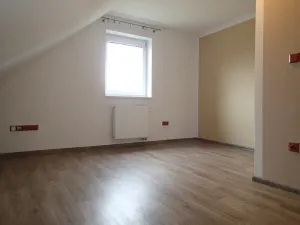 Prodej rodinného domu, Krouna, 142 m2