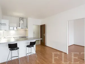 Prodej bytu 2+kk, Praha - Letňany, Bechlínská, 53 m2