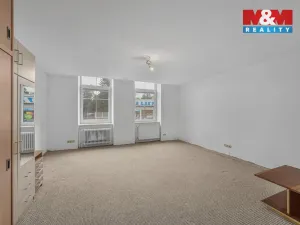 Prodej bytu 3+1, Jaroměř - Pražské Předměstí, Husova, 124 m2