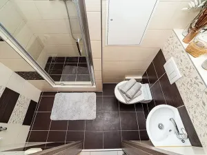 Pronájem bytu 1+kk, Kralupy nad Vltavou, Krakovská, 27 m2