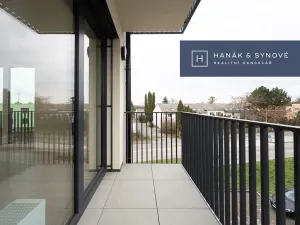 Prodej bytu 3+kk, Pohořelice, U Kasáren, 84 m2