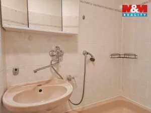 Prodej bytu 3+1, Rožnov pod Radhoštěm, Svazarmovská, 62 m2