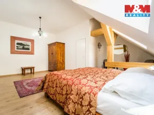 Pronájem bytu 4+kk, Plzeň - Vnitřní Město, Zbrojnická, 102 m2