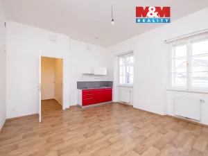 Pronájem bytu 1+kk, Studeněves, 33 m2