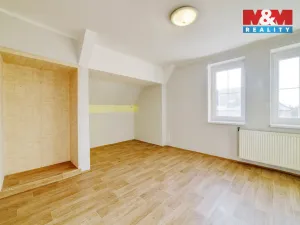 Prodej výrobních prostor, Mariánské Lázně - Úšovice, U Mlékárny, 1870 m2