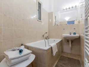 Pronájem bytu 2+1, Praha - Smíchov, Bozděchova, 47 m2