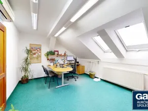 Prodej činžovního domu, Ostrava - Přívoz, Hlávkova, 1166 m2