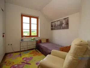 Pronájem atypického bytu, Mratín, Boční, 109 m2