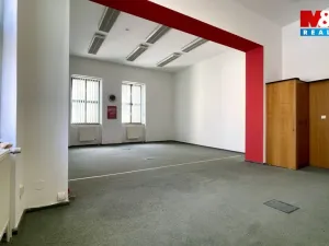Pronájem kanceláře, Rychnov nad Kněžnou, Staré náměstí, 86 m2