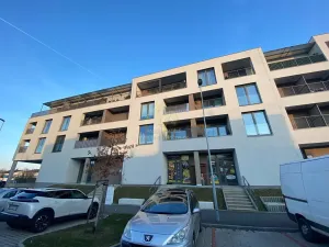 Pronájem bytu 2+kk, Plzeň, Diamantová, 60 m2