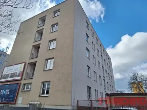 Pronájem kanceláře, Plzeň, Částkova, 15 m2