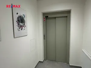 Pronájem bytu 2+kk, Kladno, Čermákova, 40 m2