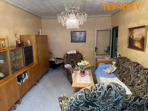 Prodej bytu 2+1, Dubí, Sídliště Družba, 58 m2