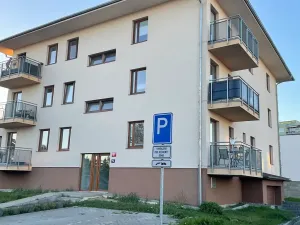 Pronájem bytu 1+kk, Praha - Libuš, Malá Slavonická, 35 m2