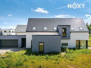 Prodej rodinného domu, Hradec Králové, 260 m2