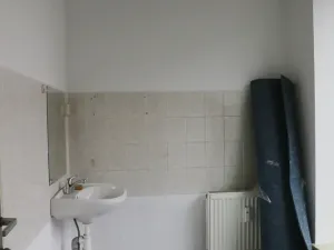 Pronájem obchodního prostoru, Hradec Králové, Gočárova třída, 80 m2