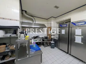 Pronájem restaurace, Praha - Vinohrady, Slovenská, 105 m2