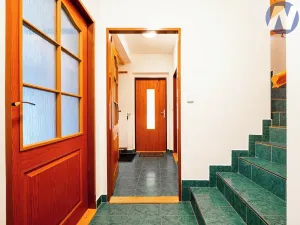 Prodej rodinného domu, Malenice, Na Bendov, 124 m2