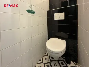 Pronájem obchodního prostoru, Praha - Bubeneč, Šmeralova, 41 m2