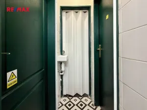 Pronájem restaurace, Praha - Bubeneč, Šmeralova, 41 m2