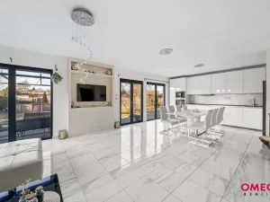 Prodej rodinného domu, Sulice, K Hájku, 212 m2