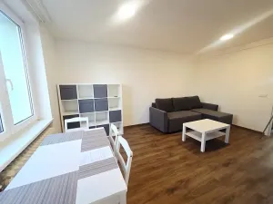 Pronájem bytu 2+kk, Uherské Hradiště, Tůně, 56 m2