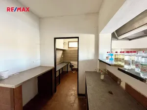 Prodej obchodního prostoru, Jindřichův Hradec, 150 m2