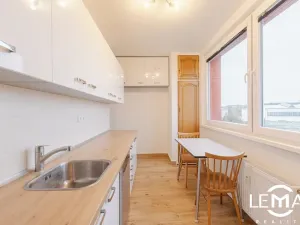 Prodej bytu 3+1, Velká Bystřice, Nádražní I, 68 m2