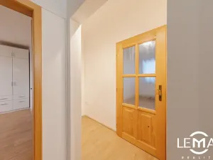 Prodej bytu 3+1, Velká Bystřice, Nádražní I, 68 m2