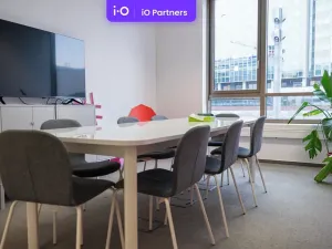 Pronájem kanceláře, Praha - Karlín, Sokolovská, 311 m2