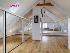 Prodej vícegeneračního domu, Koleč, 404 m2