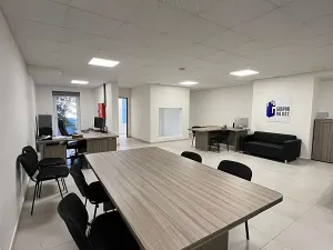 Prodej kanceláře, Karlovy Vary, Spálená, 92 m2