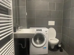 Pronájem bytu 1+kk, Praha - Vršovice, Kubánské náměstí, 25 m2