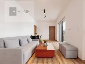 Prodej bytu 3+kk, Černá v Pošumaví, 46 m2