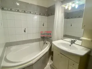 Pronájem bytu 2+kk, Tábor, Husovo nám., 70 m2