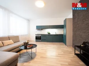 Pronájem bytu 3+kk, Hradec Králové - Nový Hradec Králové, Čajkovského, 62 m2