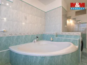 Prodej atypického bytu, Teplice - Trnovany, 83 m2