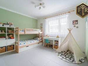 Prodej rodinného domu, Petrovice, 246 m2