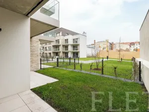 Pronájem bytu 2+kk, Praha - Holešovice, U průhonu, 48 m2